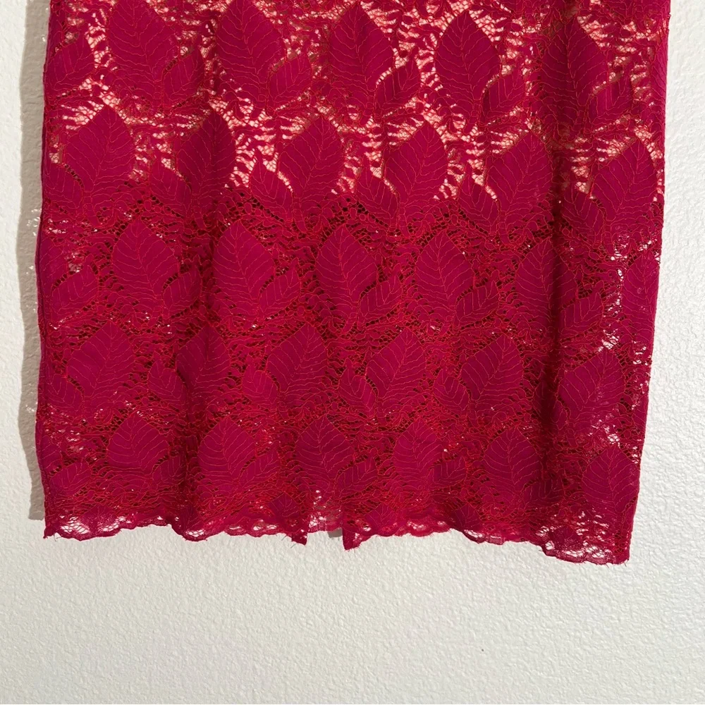 The Room Fuschia Pink Floral Lace Pencil Skirt Size M